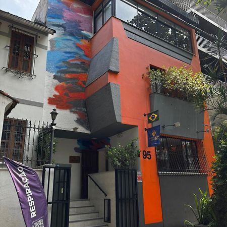Escola Meditacao Ipanema - Quarto No Coracao Do Bairro Ріо-де-Жанейро Екстер'єр фото